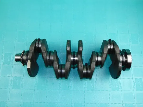 Kampiakseli OEM 038L 1.9TDI BLS BXE Audi OE käytetty image 3