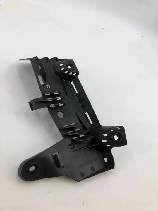 VW Jalkatuki OEM 5Q1864775A 2.0L Diesel 2021 image 2