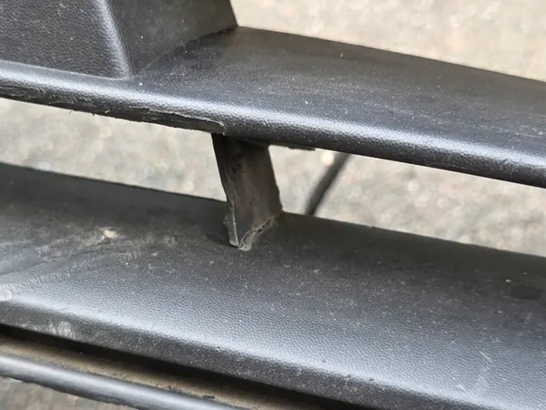 Griglia Inferiore Paraurti Anteriore RENAULT CLIO IV LIFT 622542412R image 6