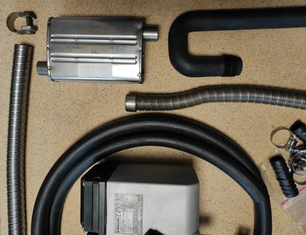 Webasto Thermo Top C 5KW 12V para Toyota Land Cruiser J120 image 9