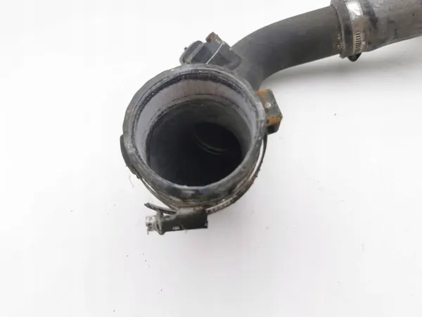 KIA Sportage 2017 Intercooler-Schlauch 393002B050 image 2