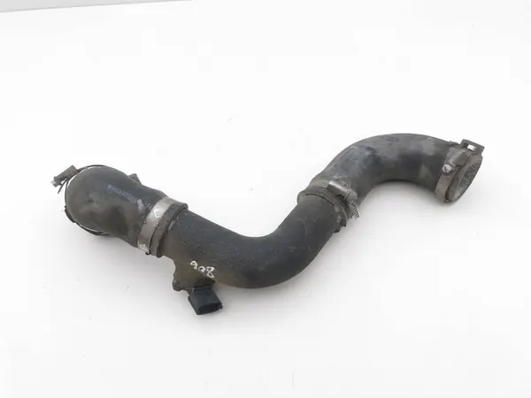 KIA Sportage 2017 Intercooler-Schlauch 393002B050 image 4