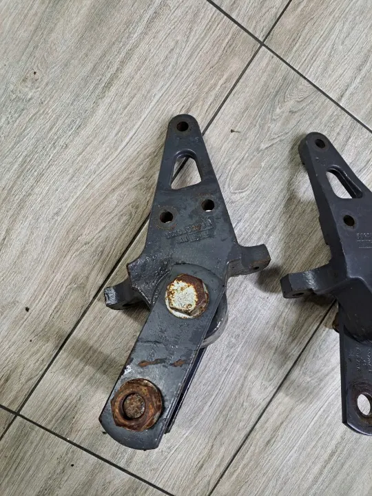 OEM 5010532764/66 Support Ressort Gauche/Droit Renault Premium image 3
