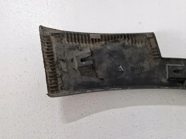 Nissan Qashqai Etu Vasemman Lokasuojan Verhoilu 63811JD000 image 7