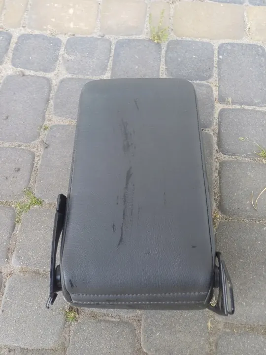 Apoio de braço traseiro Volvo 850 PODŁOKIETNIK 850 - Couro image 3