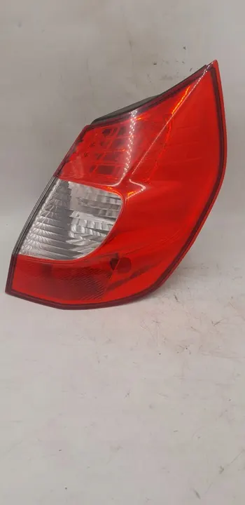 LÁMPARA TRASERA DERECHA RENAULT SCENIC II LIFT 8200474327 image 3