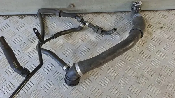 VW GOLF VII A3 8V TDI SKODA VESIPUTKI 5Q0122101BK image 4