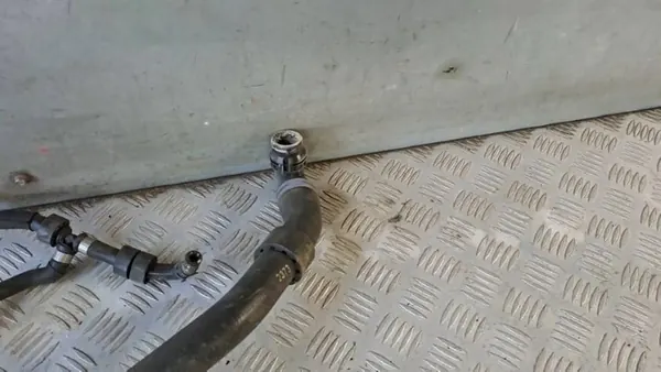 VW GOLF VII A3 8V TDI SKODA VESIPUTKI 5Q0122101BK image 8