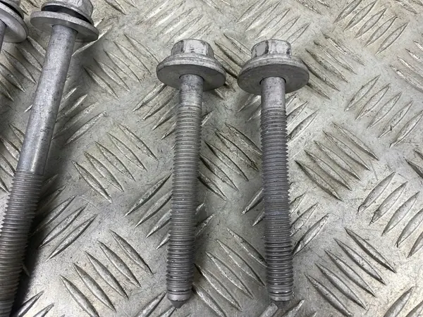 2022 Jeep Grand Cherokee WL Boulon excentrique avant FOB31488 image 7