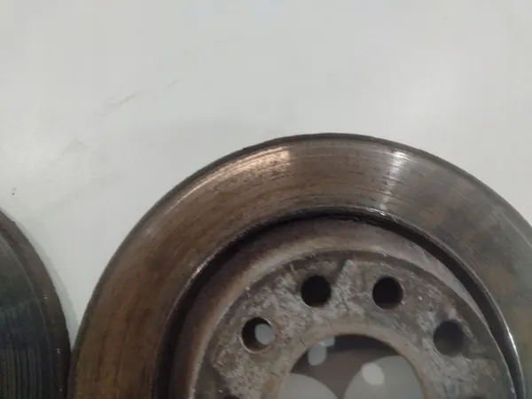 Disco de Freio Audi OE 4F0615601E image 10