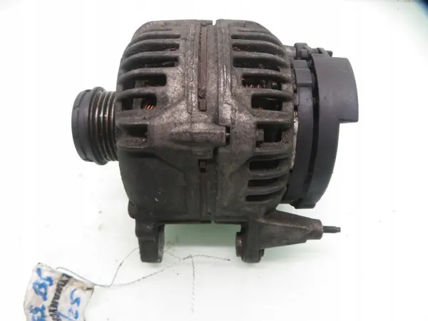 Vaihtovirtageneraattori Audi A4 B5 1.9TDI image 2