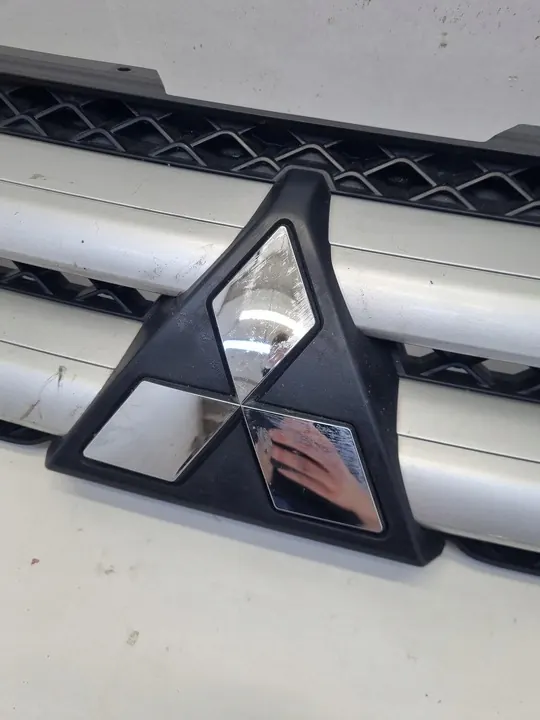 Griglia paraurti anteriore Mitsubishi Eclipse Cross image 6