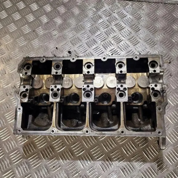 Ford Galaxy Cilinderkop OEM 038103373R Gebruikt image 2