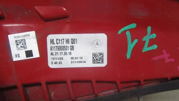 MERCEDES CLA 117 SEDÁN LUZ TRASERA IZQUIERDA LED A1179060501 image 4