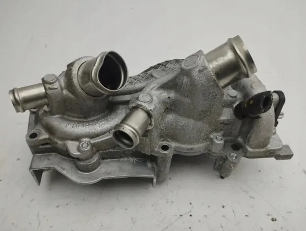 Vattenpump OEM 05E121042B för VW 1.5L Bensin image 2