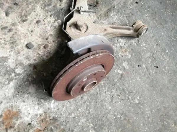 VW Hinterradnabe rechts OEM 7H0501414D - Gebraucht image 3