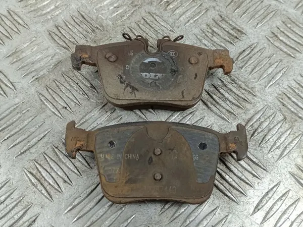 Plaquettes de frein arrière Polestar 2 OEM FOB40559 image 6