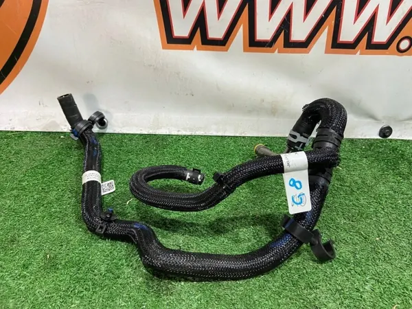 Tubo de Culata OEM J6P3-8K588-BF para Range Rover image 2