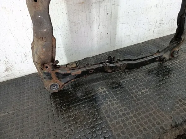 Etupalkki OEM WÓZEK,TRAWERS Kia Opirus 3.5 V6 image 8