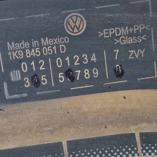 Vitre arrière OEM 43R004584 pour Volkswagen Passat B5 image 6