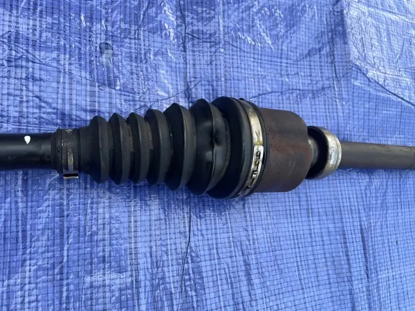 Eixo de transmissão dianteiro direito Peugeot 208 II OE image 4