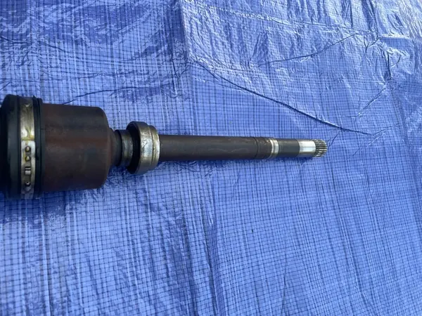 Eixo de transmissão dianteiro direito Peugeot 208 II OE image 5