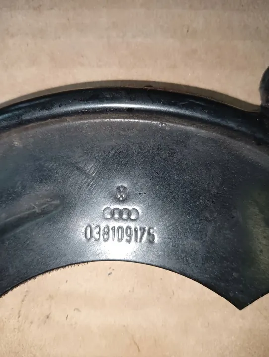 Carter de distribution avec poulie VW Audi Skoda Seat 2.0 TDI OEM image 2