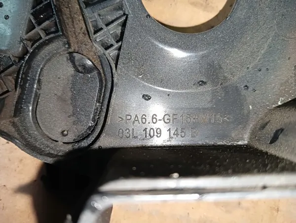 Carter de distribution avec poulie VW Audi Skoda Seat 2.0 TDI OEM image 9