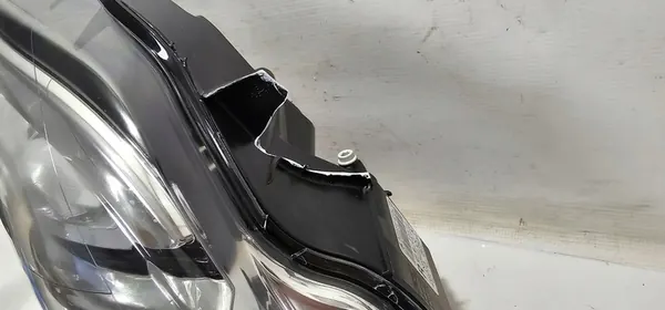 Oikea heijastin Nissan NV400 Interstar II 2010-2024 OEM image 4