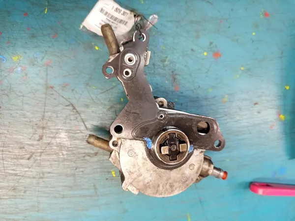 VW GOLF IV IMUPUMPPU 1.9 TDI image 8