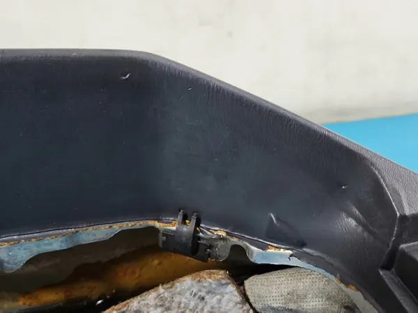 OEM IMPRK1537671 Dashboard Console Mercedes 124 image 4