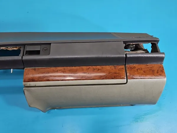 OEM IMPRK1537671 Dashboard Console Mercedes 124 image 6