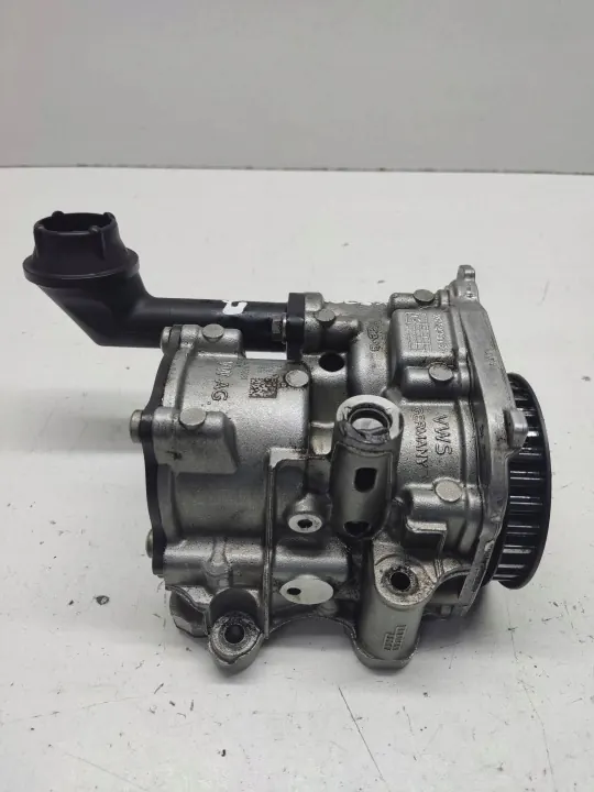 Skoda Superb B8 Öljypumppu OEM 04L145208K - Käytetty image 7