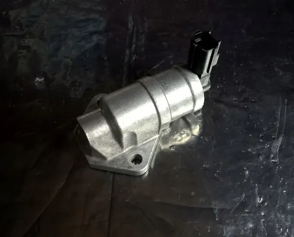 Ford OE Tyhjäkäyntiventtiili 1S7G-9F715 image 4