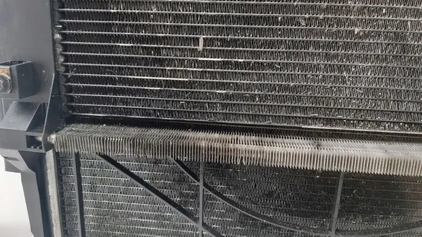 Radiador completo BMW X5 E53 2003 64536914216 image 5