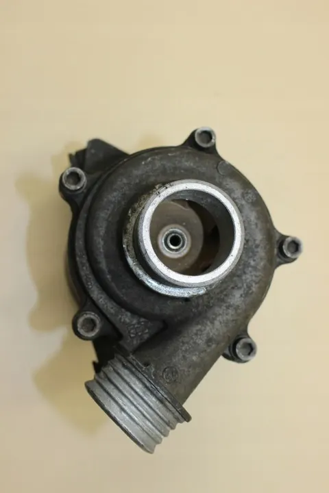 BMW 5 F10 2.0i Elektrisk Vattenpump 7597715 image 3