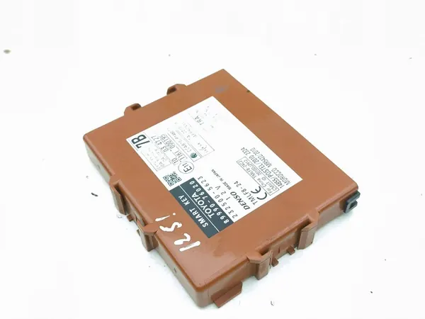 Module sans clé Lexus CT 200H 2012 OEM 8999076020 image 4
