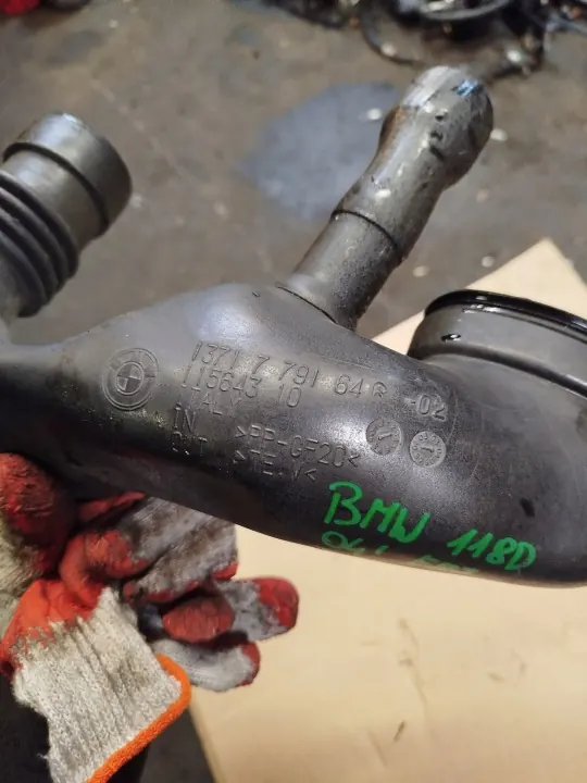 BMW E87 Air Intake Hose 1371779164 image 5