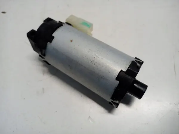 Motor de assento esquerdo OEM 88581-C1000 para Hyundai Tucson III image 3
