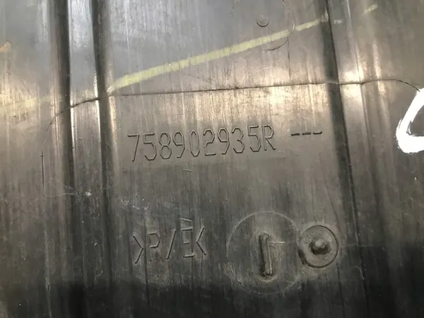 RENAULT CAPTUR Underbody Shield Motorplatta 758902935R image 3