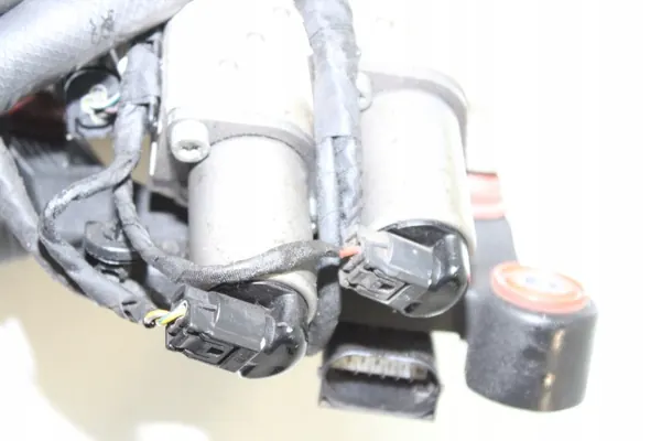 Bloco de válvulas OEM 6775258 para BMW Série 6 image 10