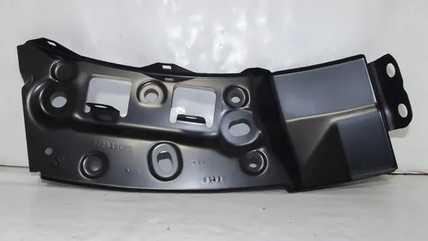 VW Crafter II Främre Vänster Skärm Fäste 7C0821109B image 3