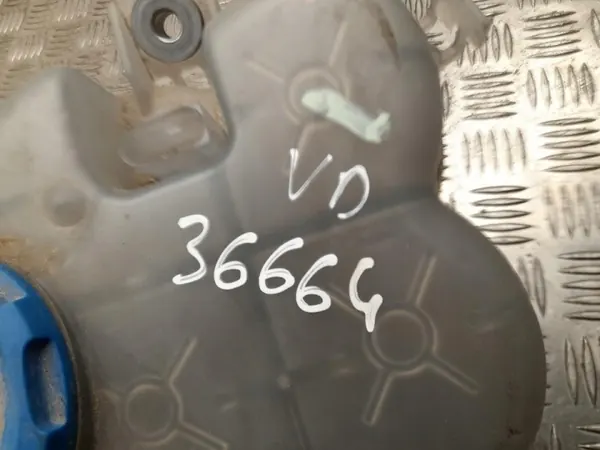 Uitzettank Porsche OE 95B121407A voor Macan image 4