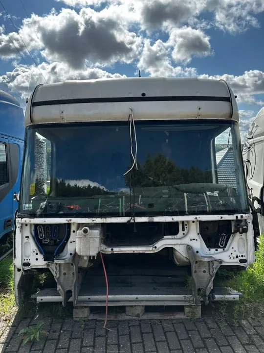 Estructura de Cabina Scania R Highline - Pieza OEM Usada image 2