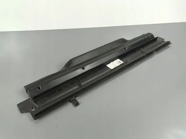 Conduit d'air Jeep OEM 68468210AA - État utilisé image 3