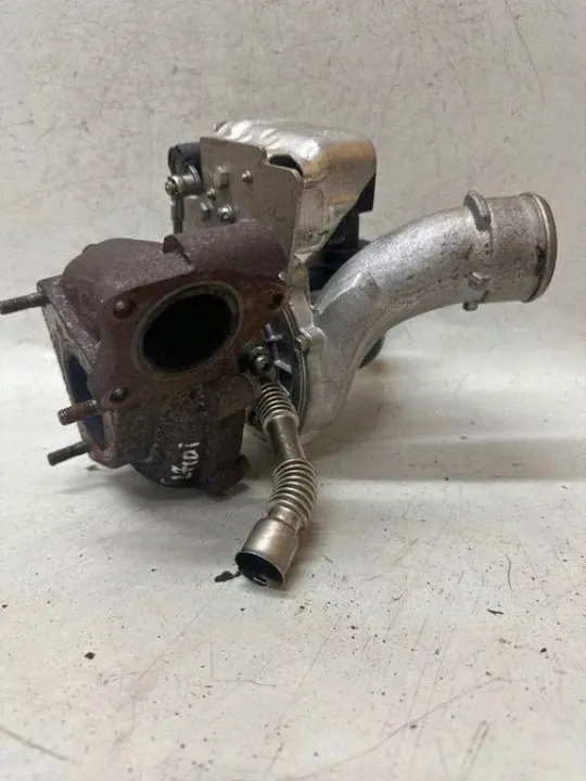 Turbo AUDI A4 B8 2.7L Diesel 140kW 059145721G image 4