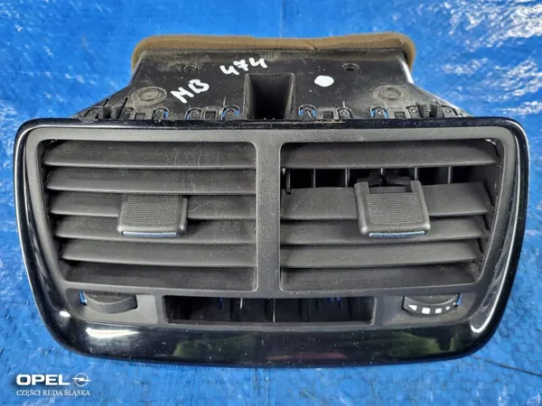 Opel Meriva B mittluftgallergaller OEM 13262802 image 2