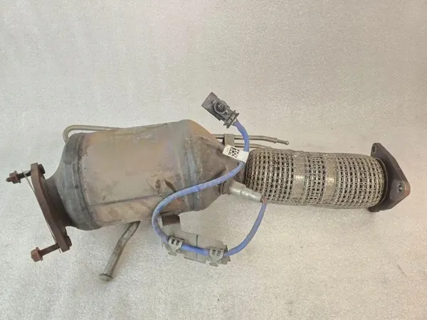 Catalyseur Volvo XC40 1.5 Hybride OEM 32313169 image 7