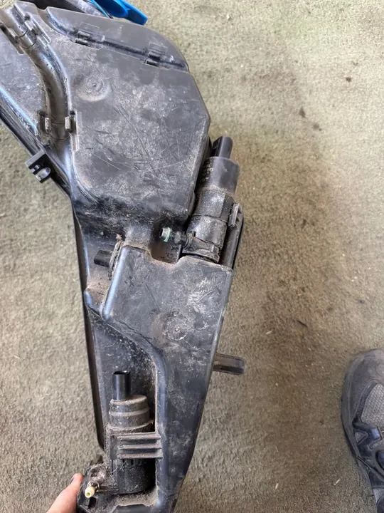 AUDI Q5 8R Waschbehälter Xenon 8R0955453B image 3