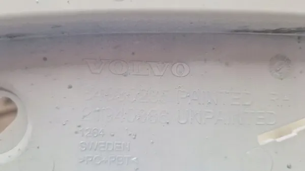 Prolongateur de marche cabine Volvo FH4 OEM 84030235 image 4